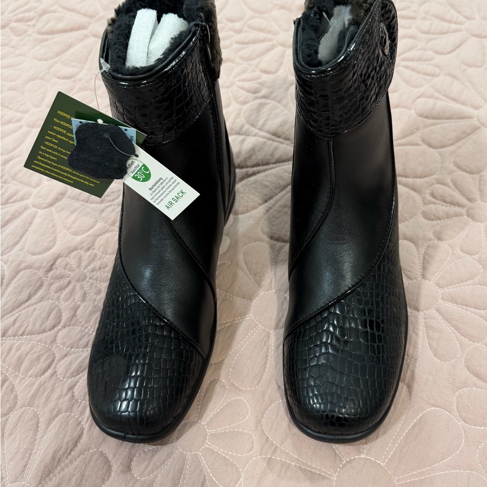 Elegant Black Women's Boots
